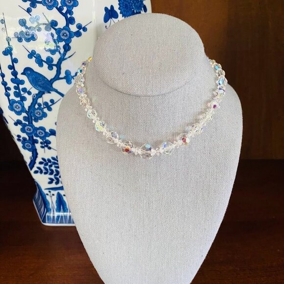 Vintage 1960s Laguna Aurora Borealis Faceted Crystal Beaded Choker Necklace - Picture 2 of 8